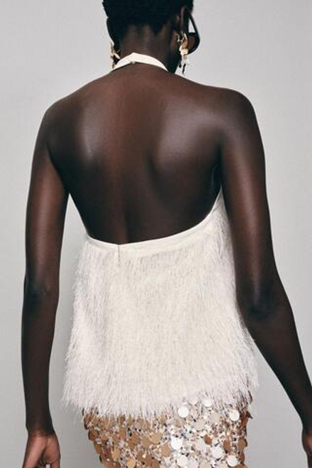 ZARA ТОП С ГОРЛОВИНОЙ ХАЛТЕР, ПЕРЬЯМИ И МЕТАЛЛИЗИРОВАННОЙ НИТЬЮ, ЭКРЮ