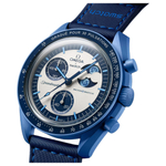 SWATCH Unisex 42mm White Watch SO33N700