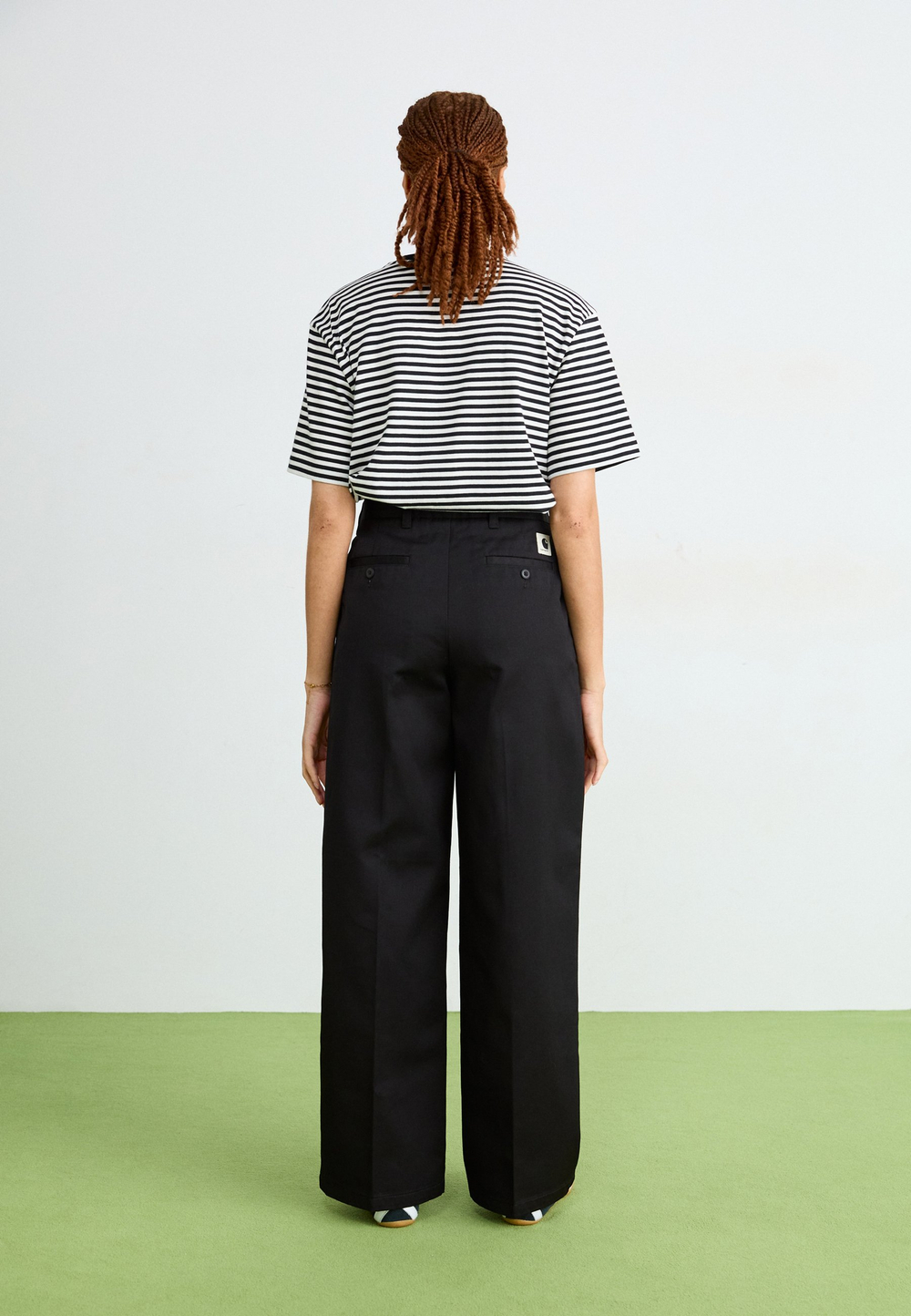 Carhartt WIP OMAK - Тканевые брюки - Чёрный