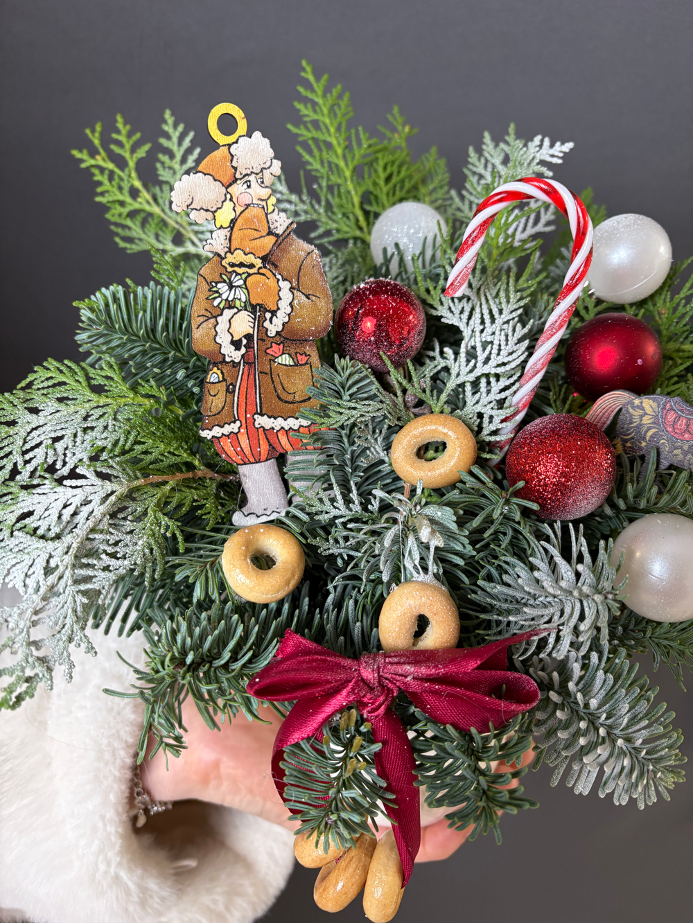 Новогодняя композиция в кружке «Русские традиции»