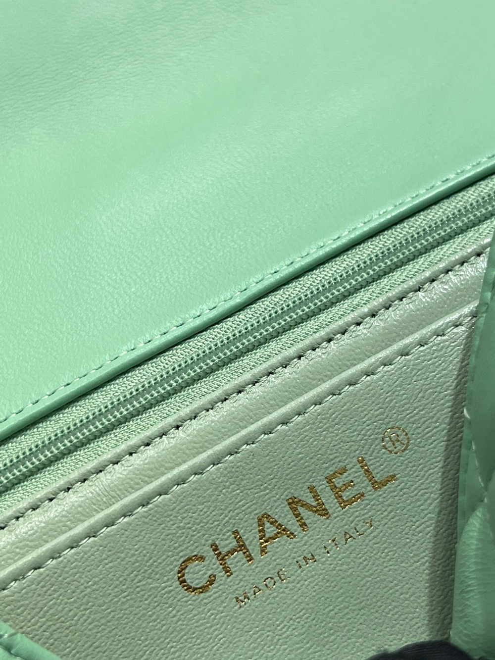 Chanel Mini Flap Bag with Top Handle 20 cm