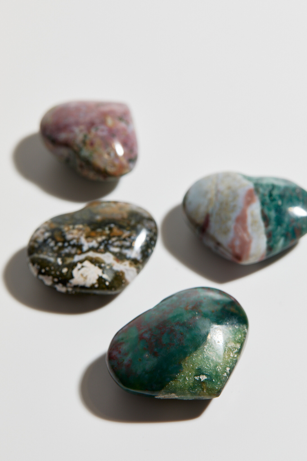 Сердечко из океанической яшмы