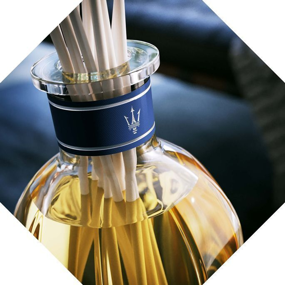 Dr. Vranjes Maserati спрей ароматизатор воздуха (аромат Мазерати)