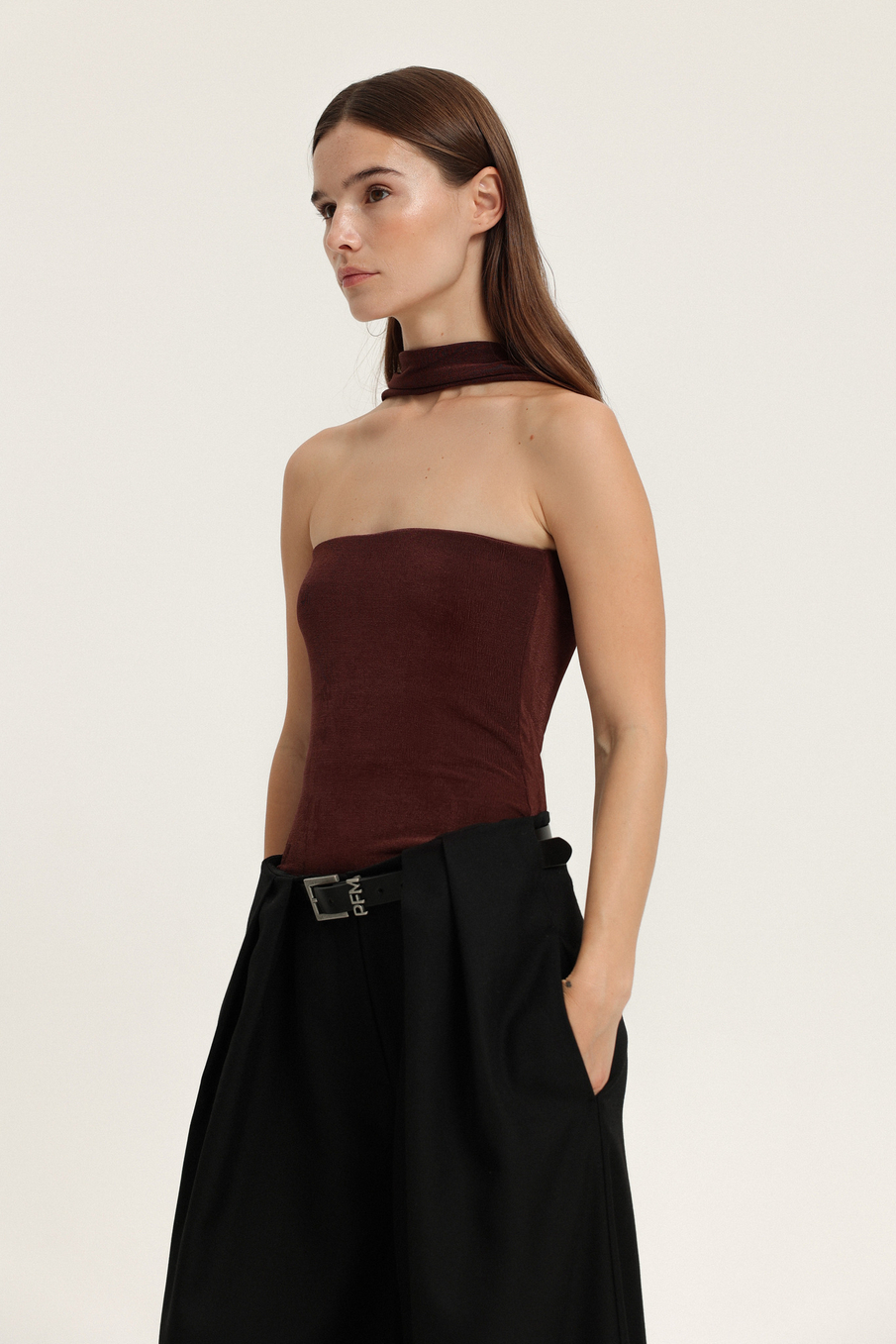 Топ с открытым декольте