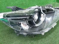 Битая Фара правая Mazda CX-5 (2015-2017) LED