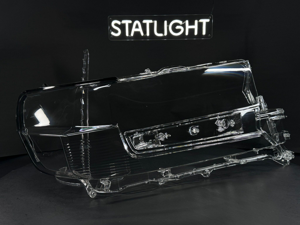 Правое стекло фары Toyota LC200 LC 2015-2021