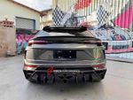 Широкий обвес с выхлопной системой для Lamborghini Urus 2018+ Ламборгини Урус