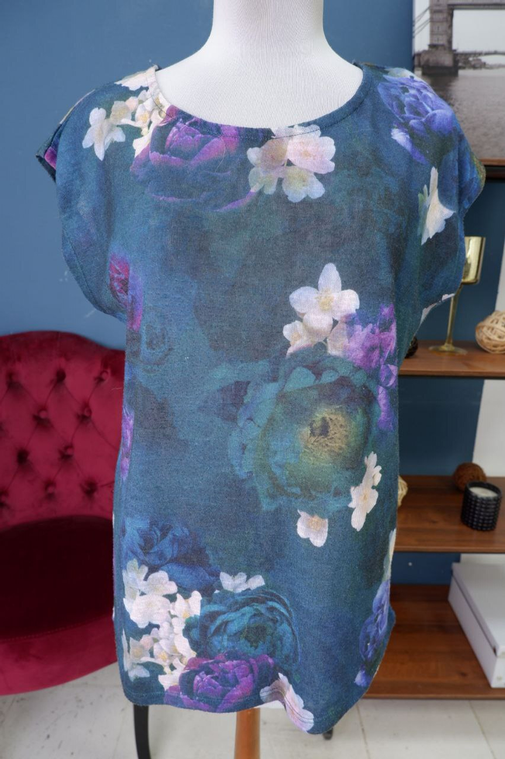 Футболка Concept Club с принтом 46 размер