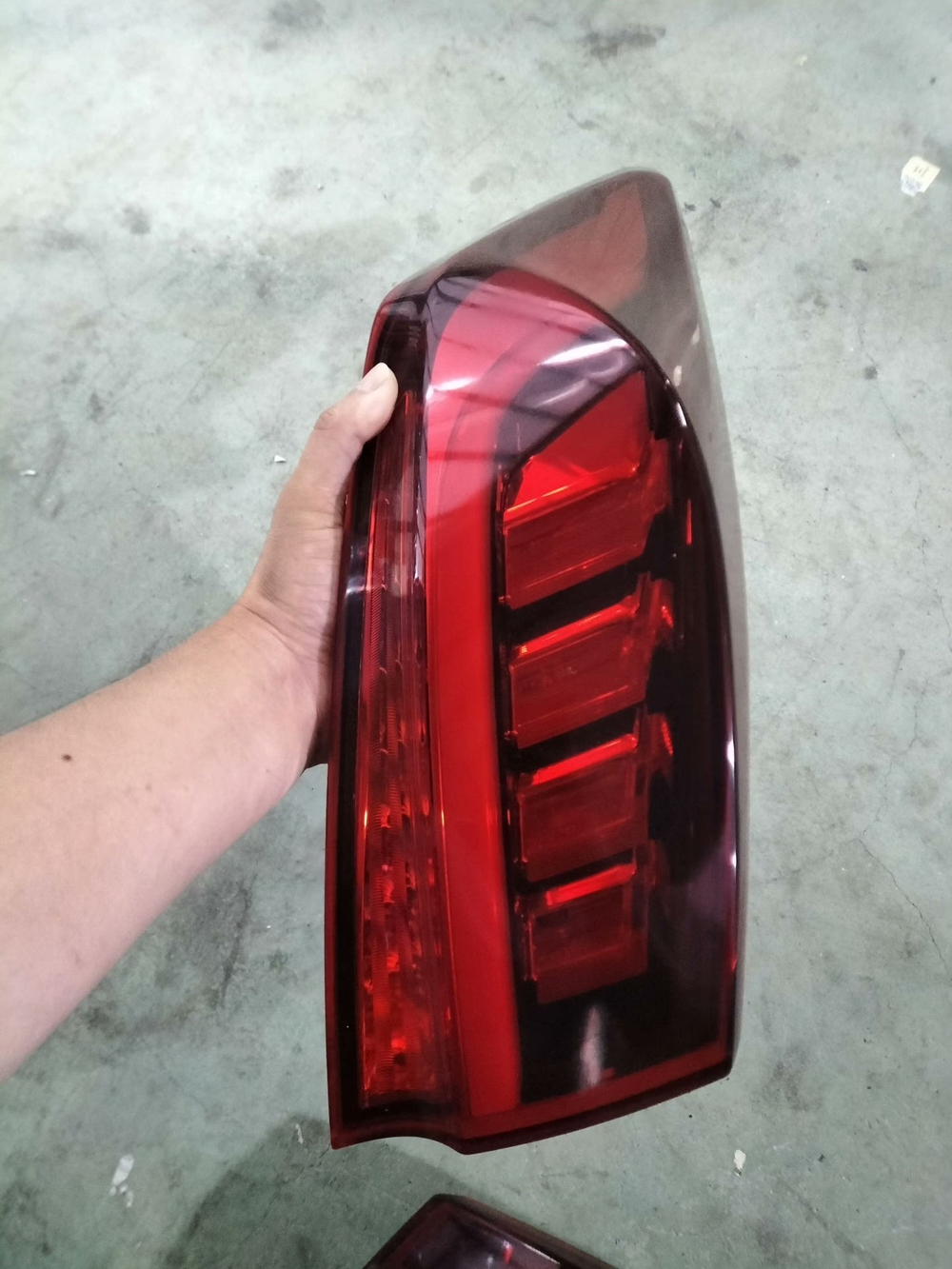 Задний внешний фонарь BAIC BJEV EU7