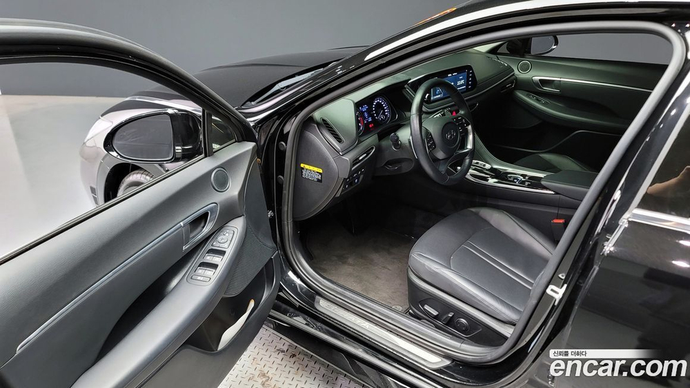 Hyundai Sonata (DN8) 1.6 Turbo (01.2020)