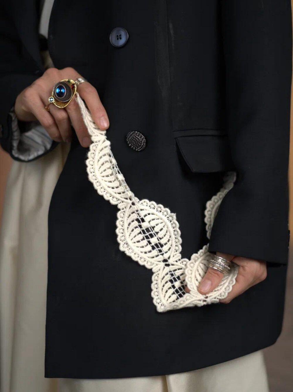 Жакет из шелка/шерсти со множеством деталей