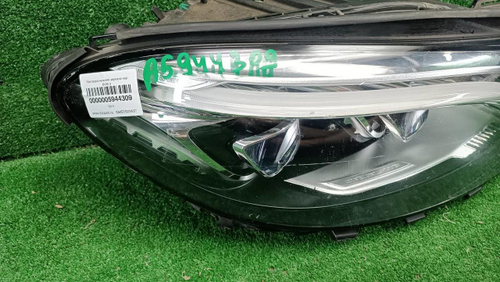 Фара правая Mercedes GLE W166 (2015-2018) LED