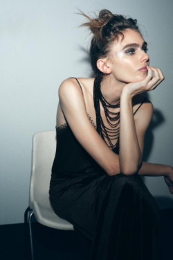 ZARA АТЛАСНЫЙ ТОП В БЕЛЬЕВОМ СТИЛЕ, ЧЕРНЫЙ