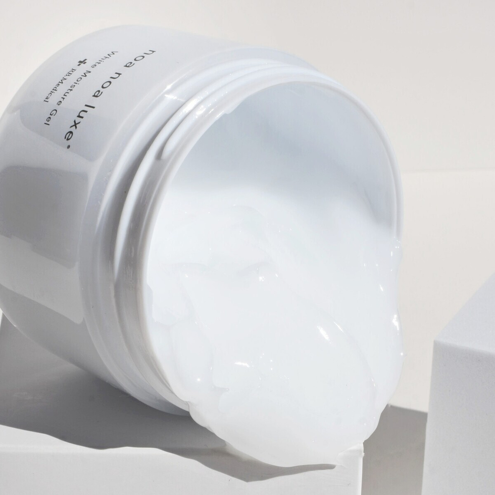 Универсальный гель для лица 4-в-1 с плацентой Noa Noa Luxe White Moisture Gel