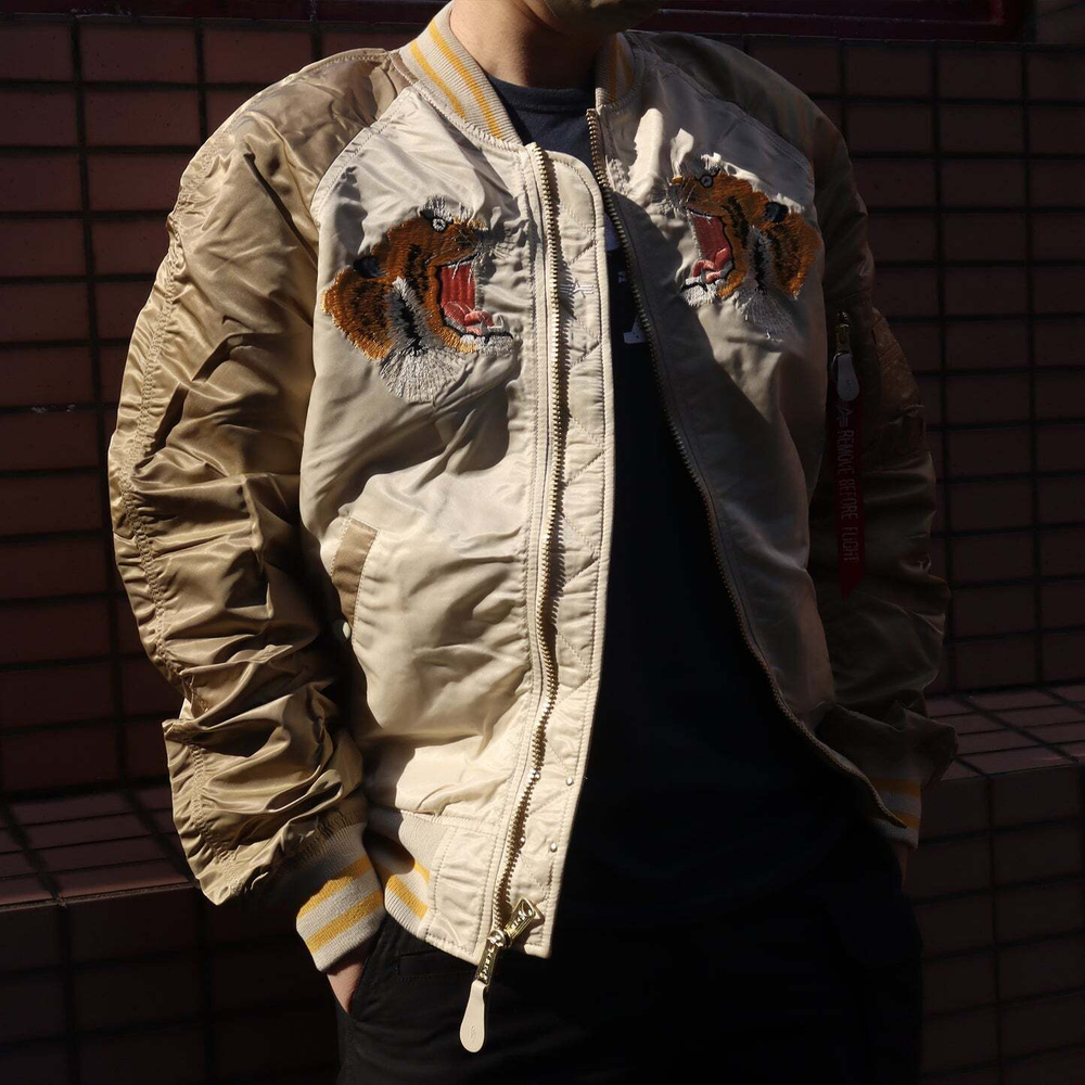 Куртка бомбер Alpha MA-1 Souvenir Tiger Flight Jacket