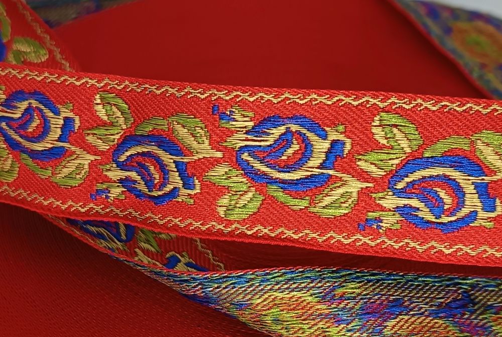 Тесьма жаккард, ш. 3,2 см