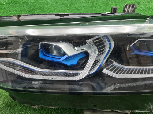 Фара левая BMW X7 G07 (19-22) Laser Light