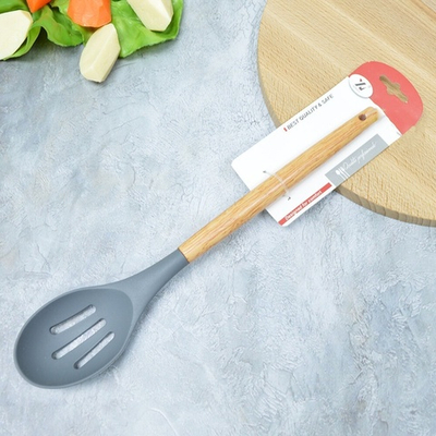 Шумовка силиконовая с деревянной ручкой, 31.5*6.2см