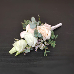 Букет невесты, букет-дублер и бутоньерка