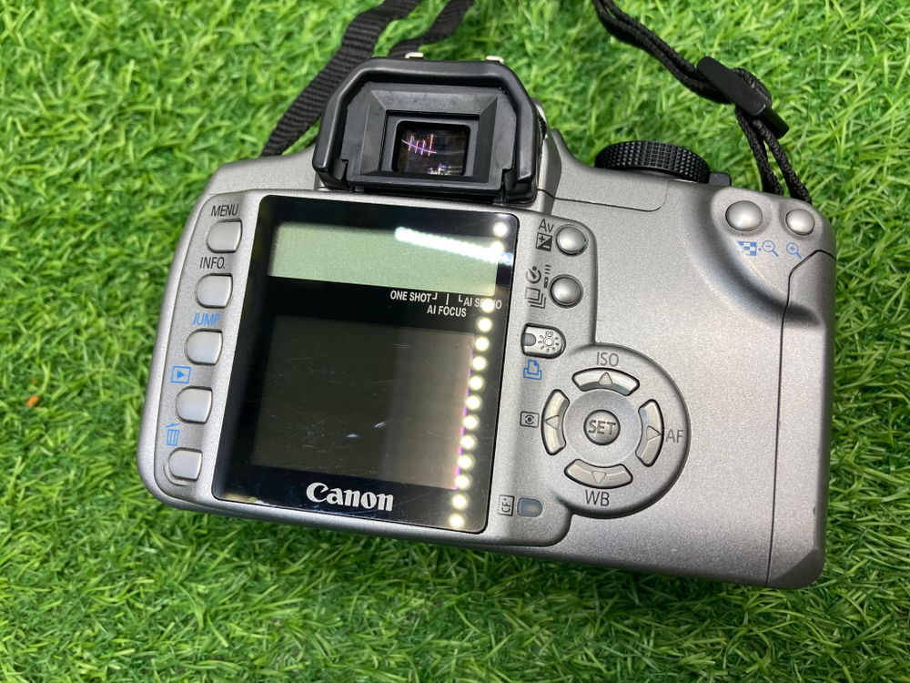 Canon Rebel XT (350D) kit 18-55mm 3.5-5.6