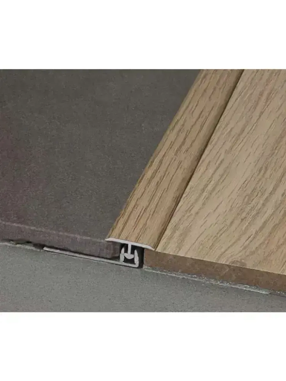 Резиновая вставка в базу для т образного профиля, резиновый уплотнитель, 1.8 метра, 1 штука