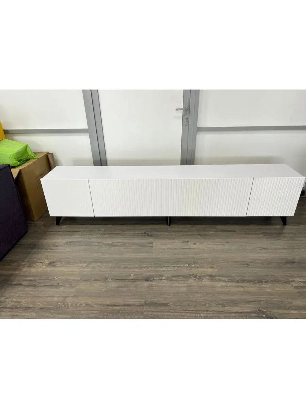 Тумба под телевизор напольная 213х35х47,8 см