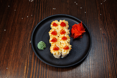 Ролл запеченный в тортилье с курицей