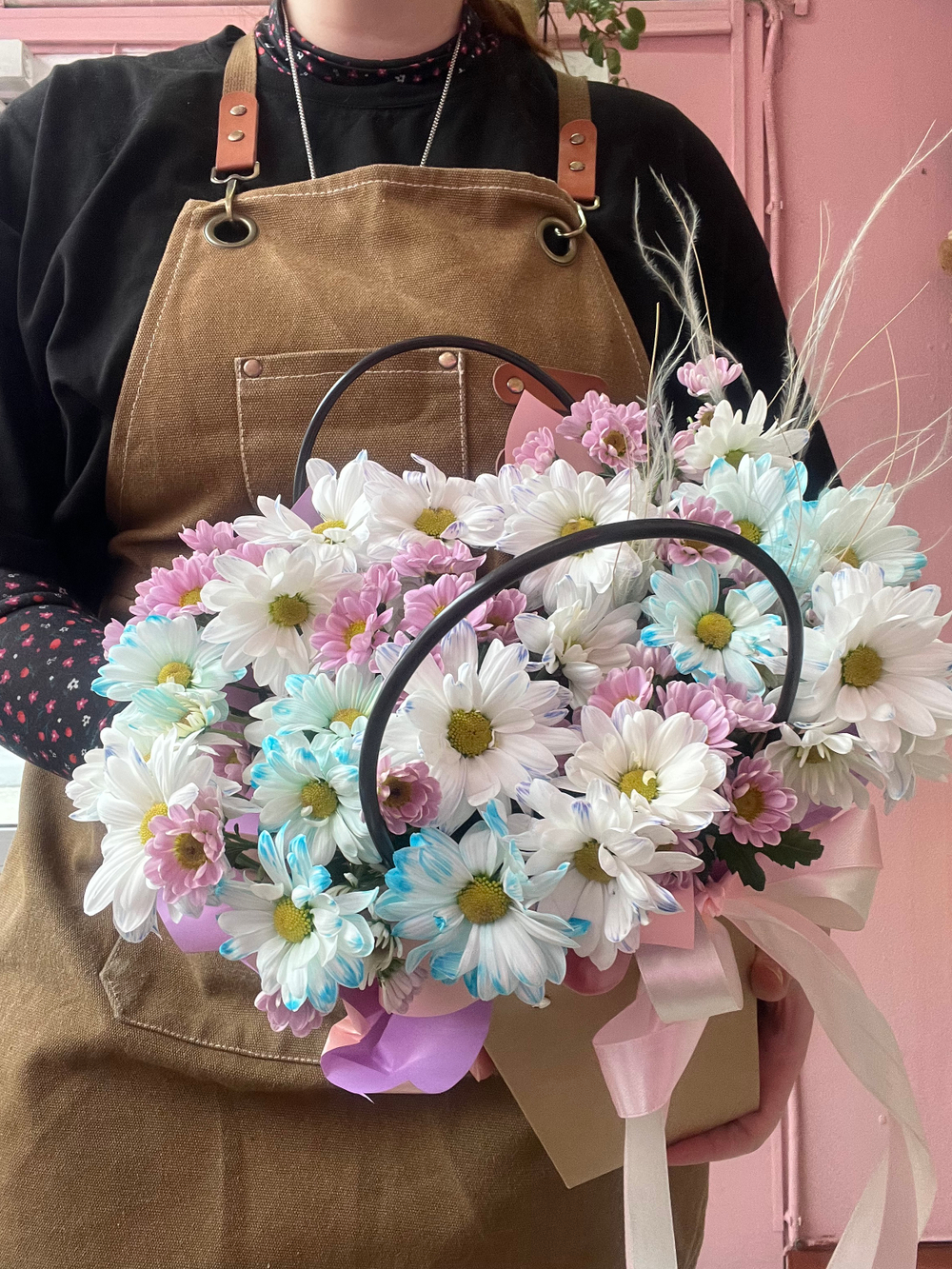 Композиция с волшебными ромашками