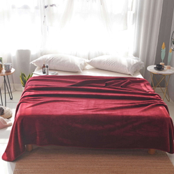 Покрывало 220х240 Sofi De MarkO София бордовое