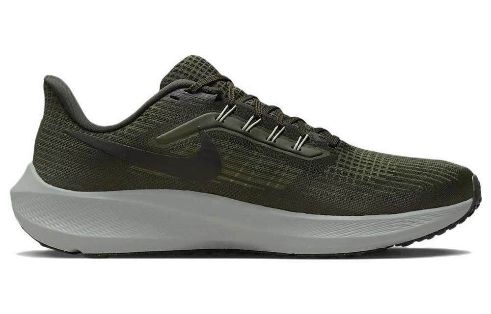 Кроссовки Nike