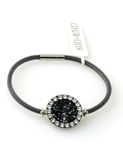 4705 Coeur de Lion браслет из кожи наппа серого цвета, украшенный кулоном с кристаллами Сваровски.