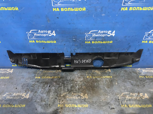 Накладка на рамку радиатора Honda STREAM 2000-2003