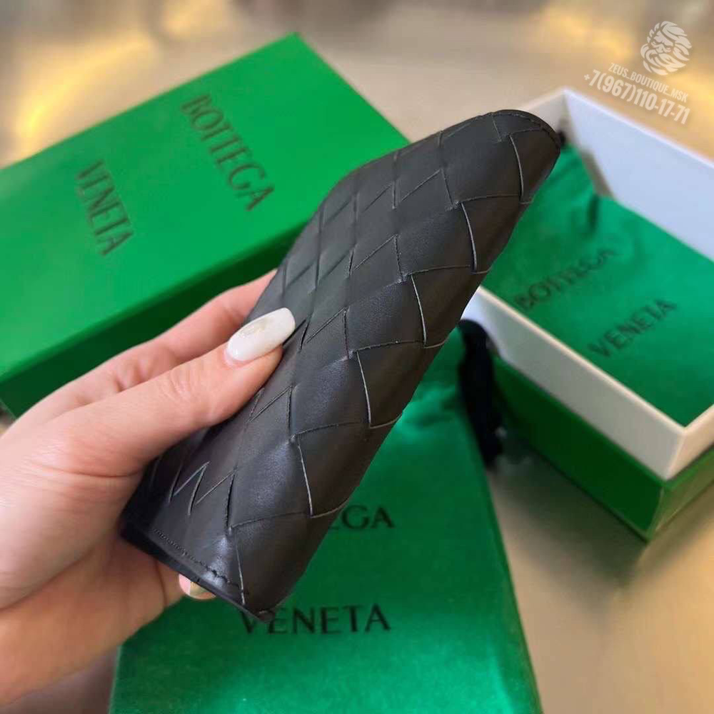 Обложка для паспорта Bottega Veneta
