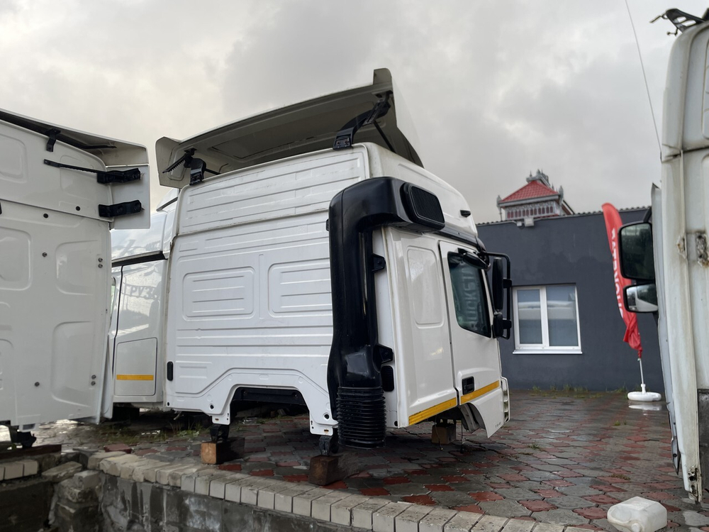 Кабина в сборе