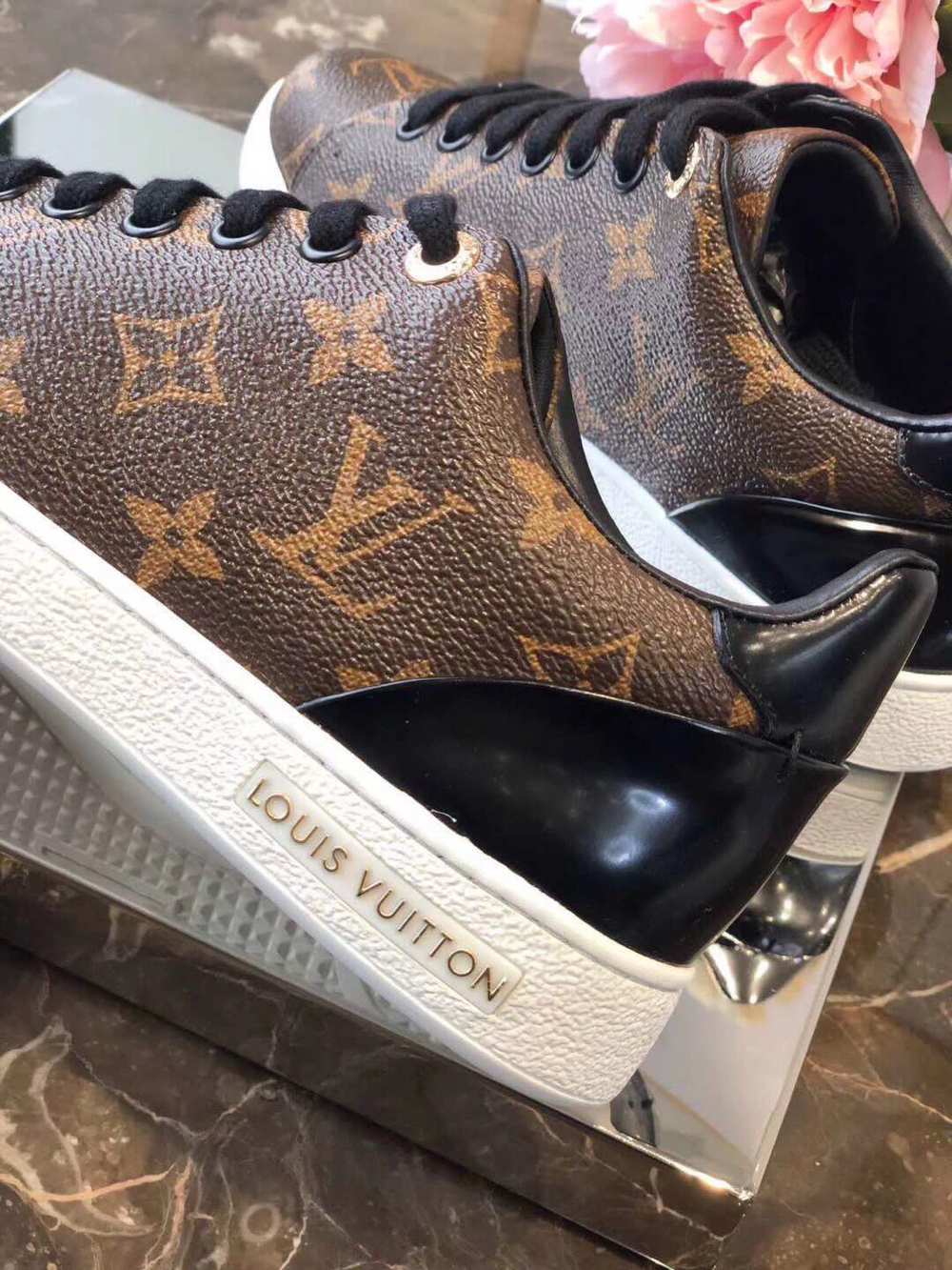 Кеды Louis Vuitton