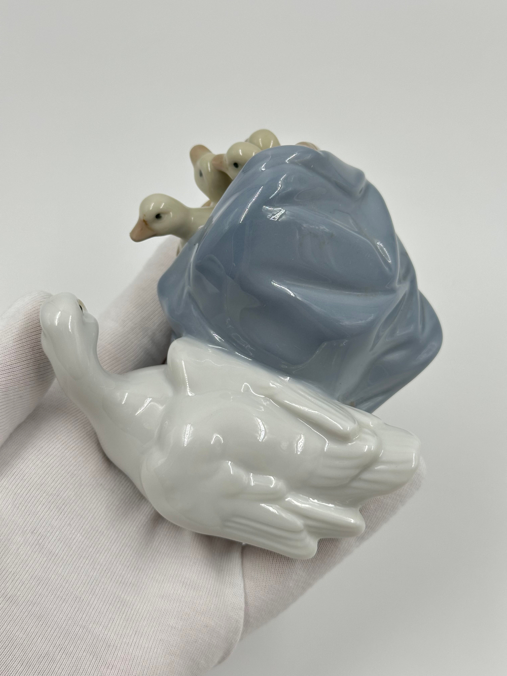 Статуэтка Утка с утятами Lladro