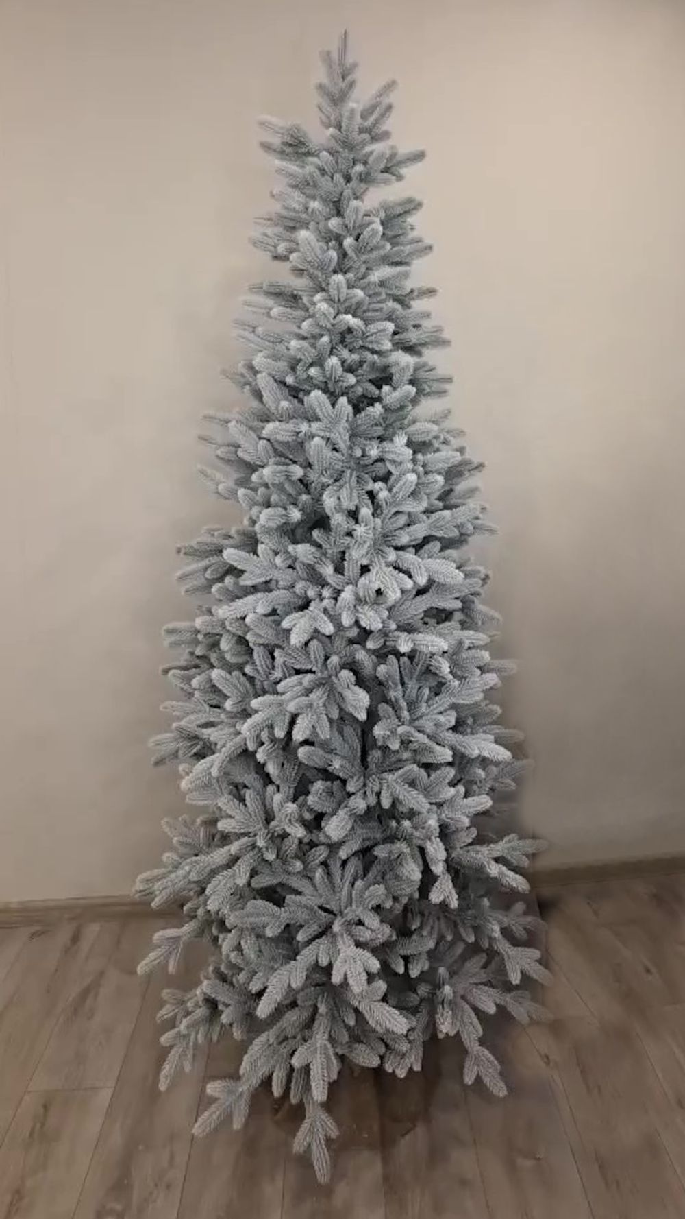 Заснеженная елка «Николь» (Литая хвоя) 180 см / 1,8 м