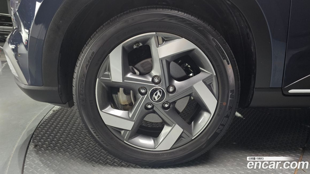 Hyundai Venue 1.6 Fluxe (10.2019)