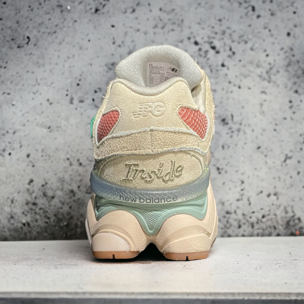 New Balance 9060 • Pink