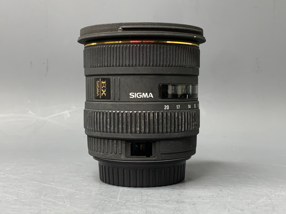 Sigma 10-20mm 4-5.6 DC HSM Canon нет переключателя