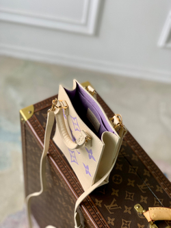 Louis Vuitton Petit Sac Plat