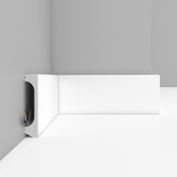 Плинтус напольный Decomaster D235 80х17х2000мм