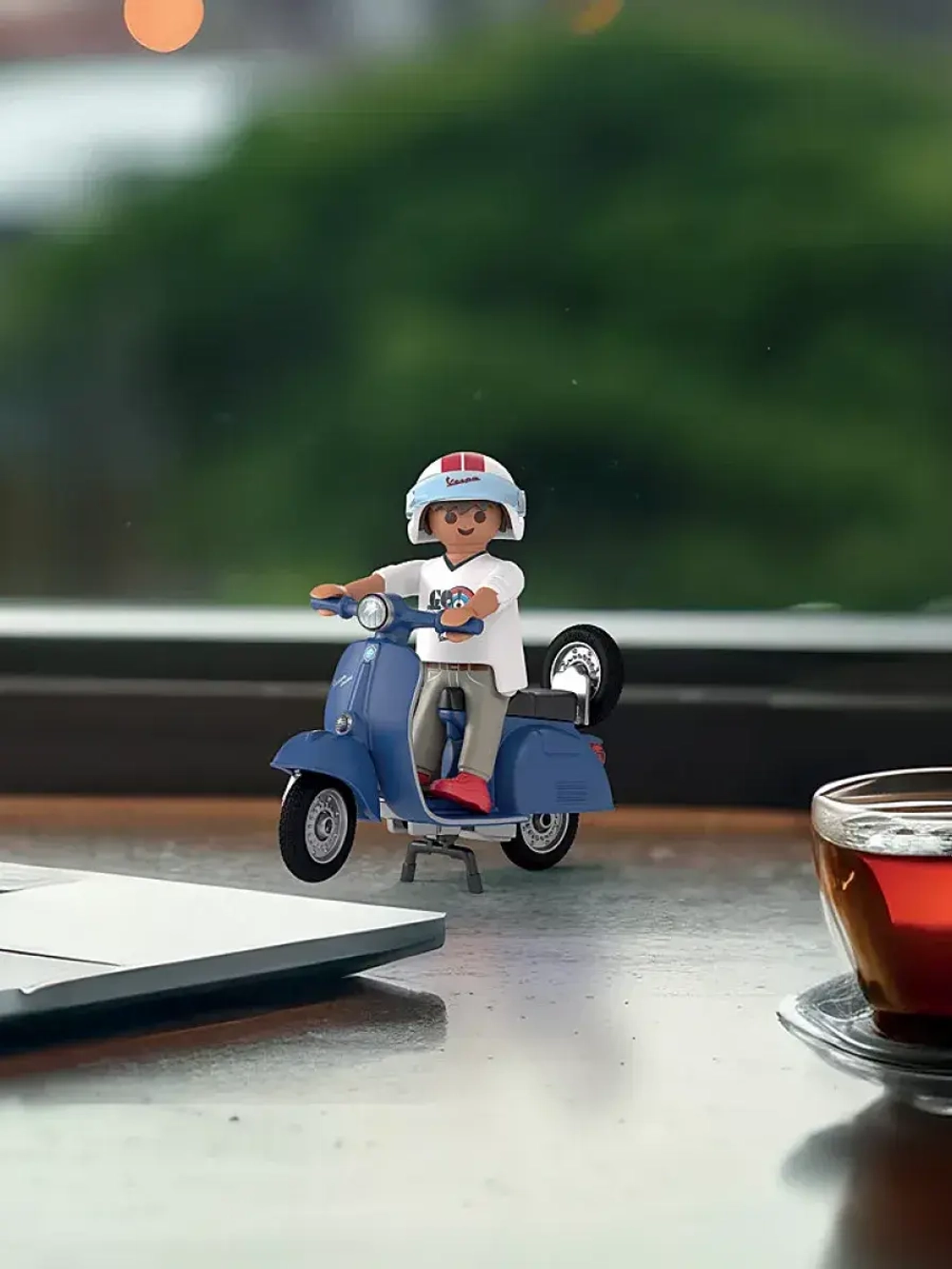 Набор 1969 Vespa 150 Sprint Veloce Playmobil 71622
