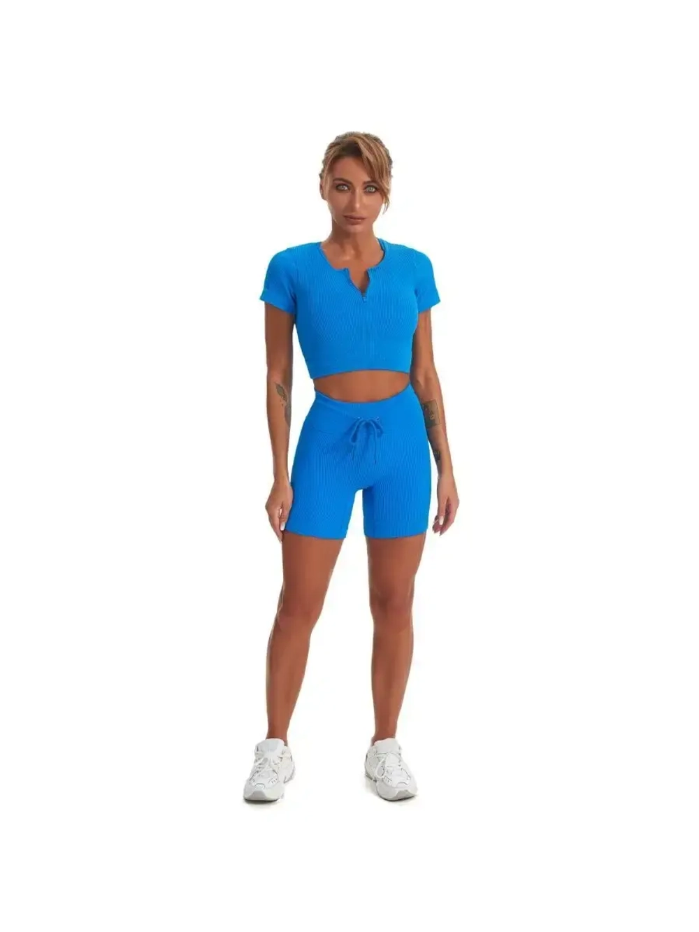 Велосипедки в рубчик короткие