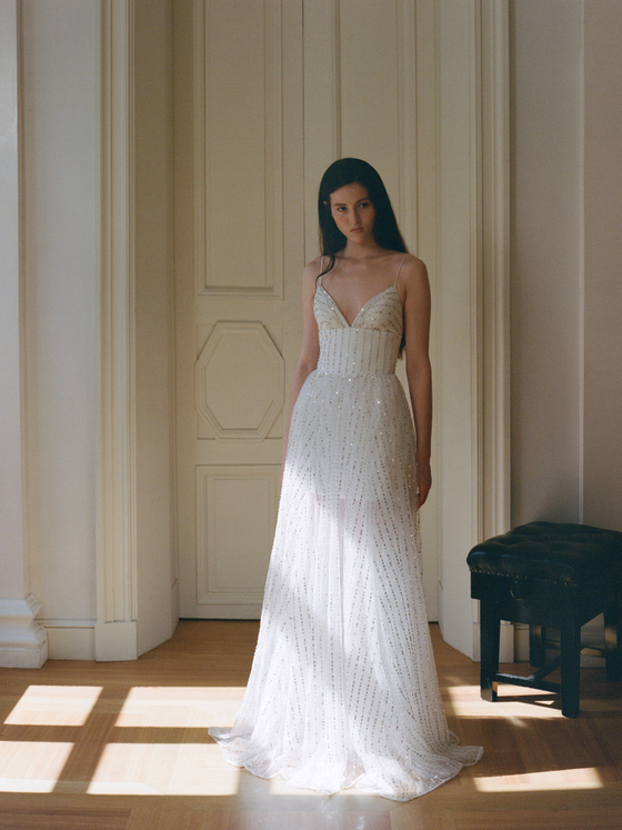 Платье макси из сетки с пайетками