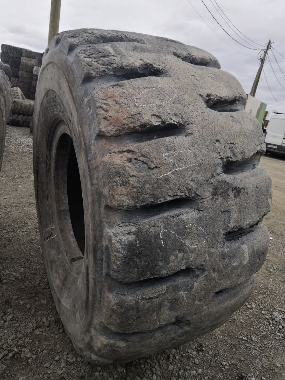 35/65R33 Bridgestone VSDL шина б/у