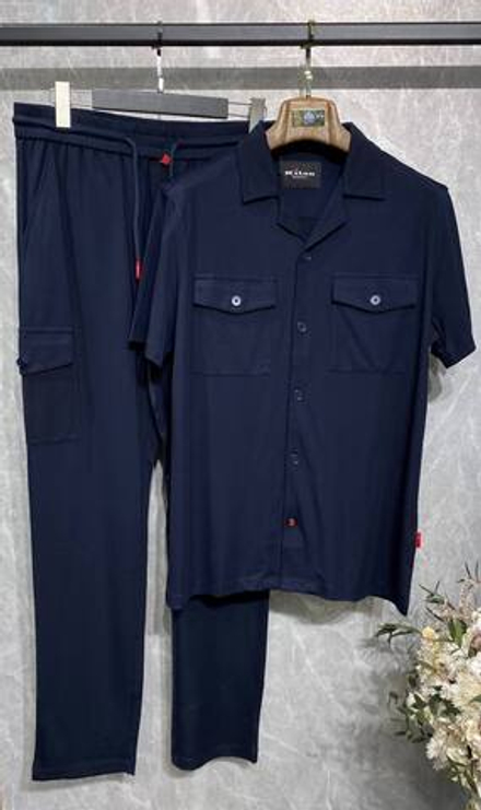 Костюм Kiton