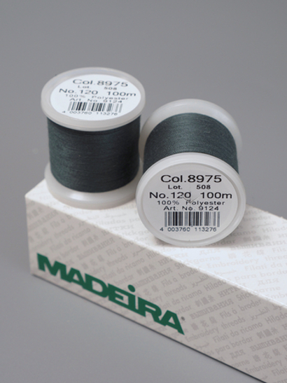 Нитки швейные Madeira aerofil №120 Col. 8975 темно-зеленый пыльный (100 м)