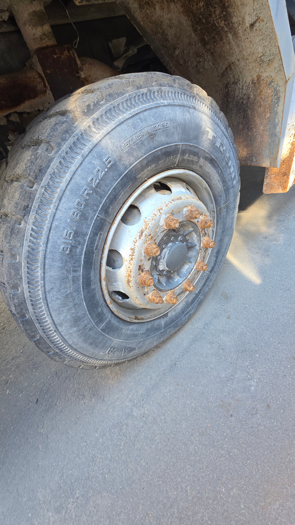 Howo ZZ* 8x4 Самосвал ZZ3407S3867E (Дизель, 9,7 л, 373 л.с, МТ)