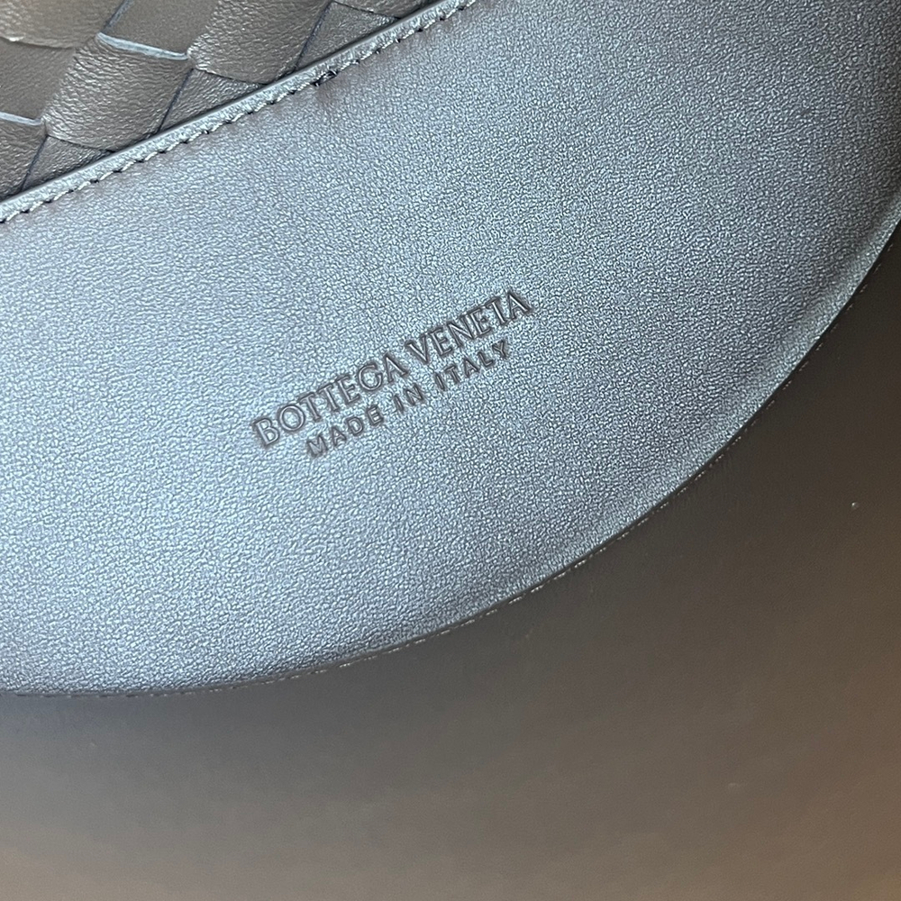 Bottega Veneta Small Andiamo 25 cm